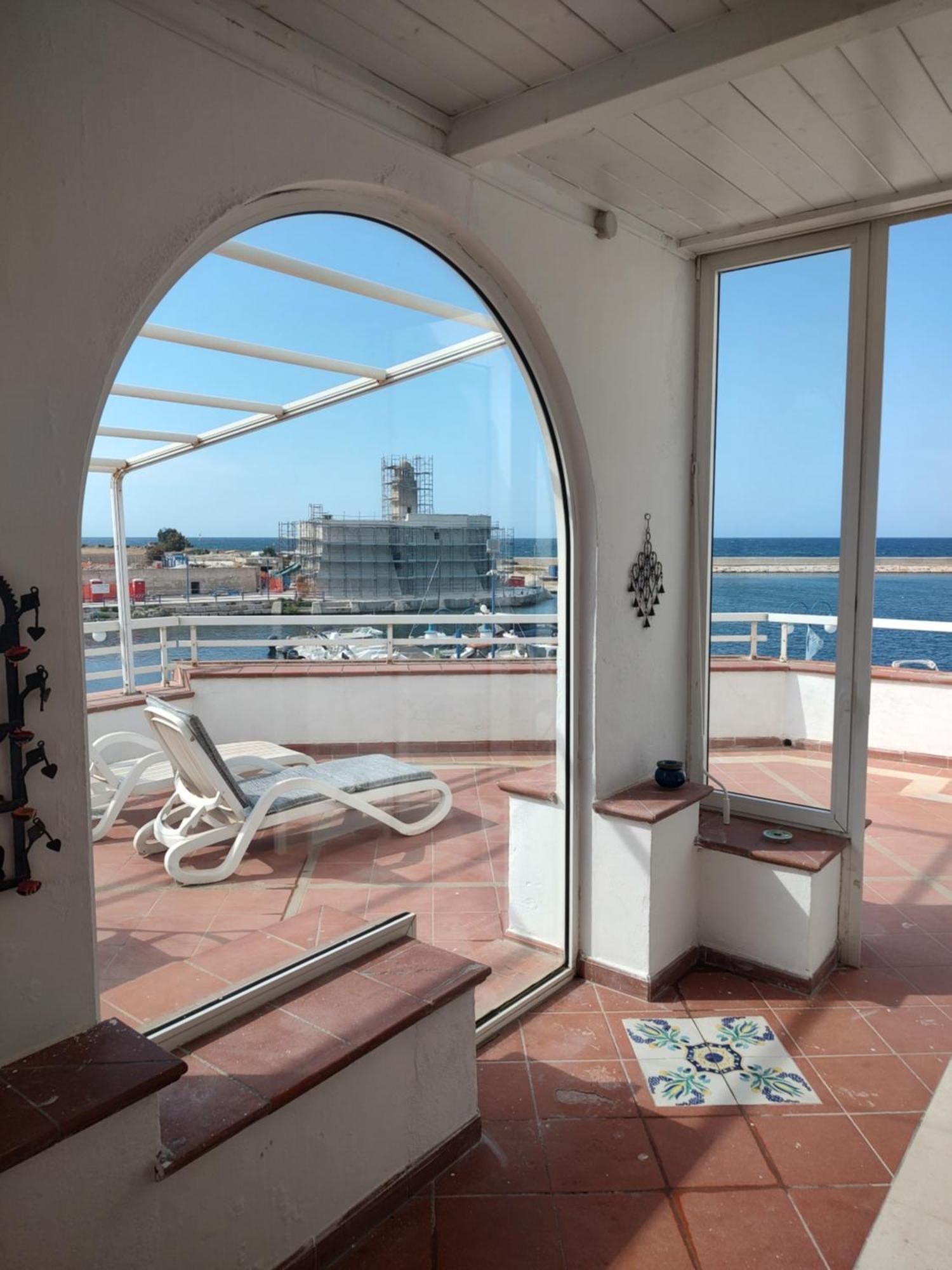 Fronte Del Mare - Seafront Terrace Villa Villanova di Ostuni Exterior photo